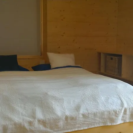 Des Alpes 3*